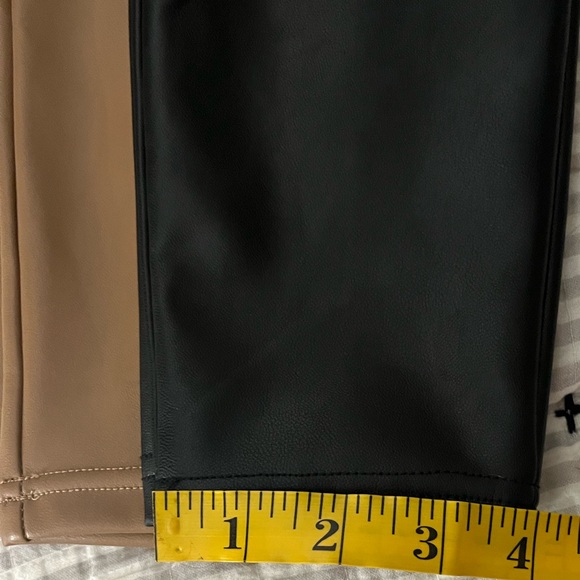 Abercrombie & Fitch Classic Vegan Leather Legging Black Sz S Short EUC - Picture 9 of 11